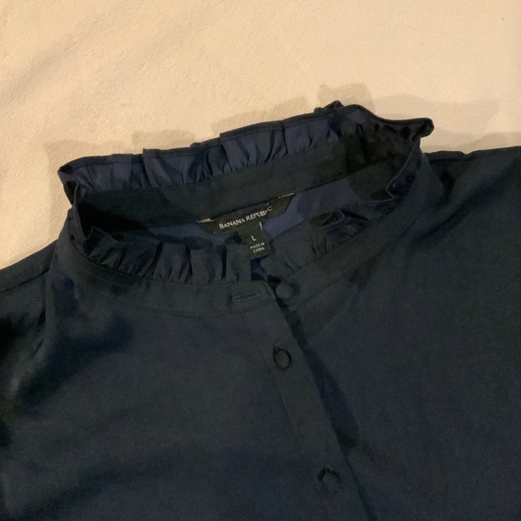 Banana Republic Blue L Satin Ruffle Collar Long Sleeve Button down Cottagecore - Picture 4 of 9